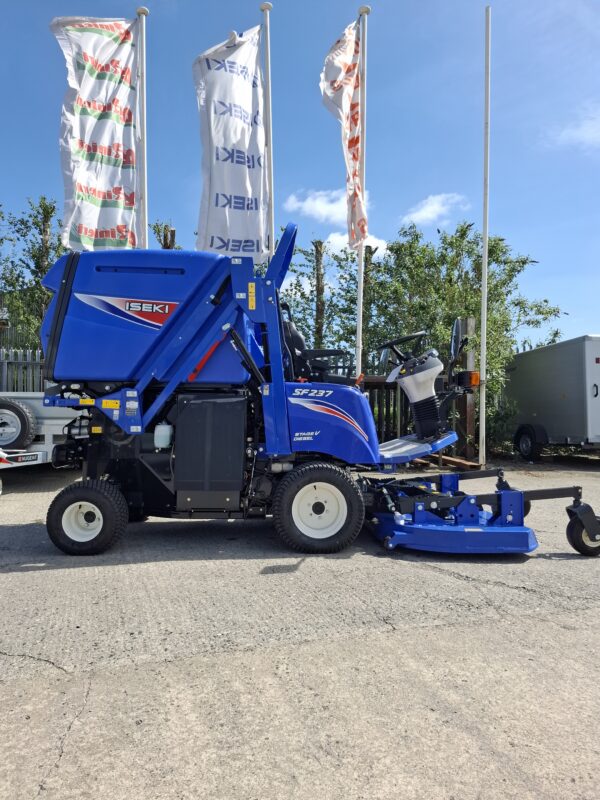 ISEKI SF237 Front Mower - Image 10