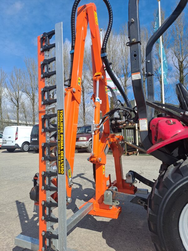 Rinieri BRM120 Fingerbar Hedge Trimmer - Image 2