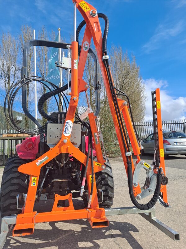 Rinieri BRM120 Fingerbar Hedge Trimmer - Image 5