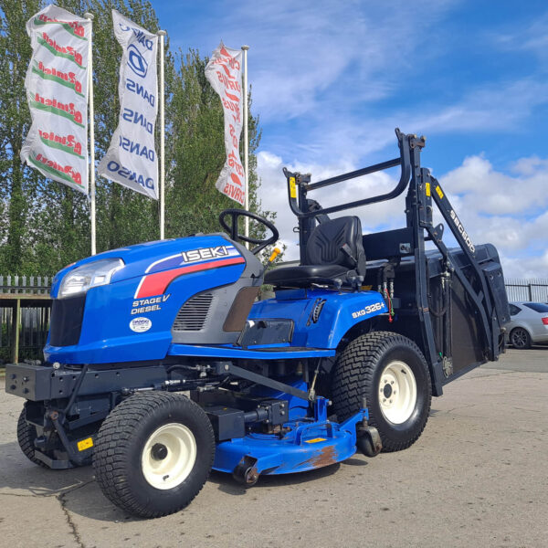 ISEKI SXG216+ Diesel Ride-On Mower - Image 6