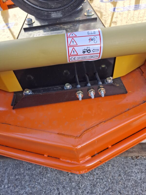 DANSO FM180 6ft Finishing Mower - Image 8