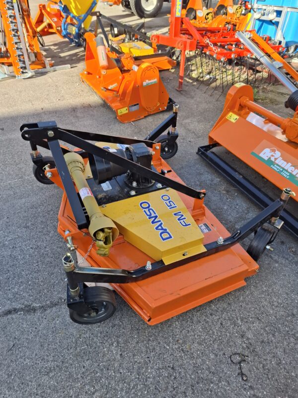 DANSO FM180 6ft Finishing Mower - Image 4