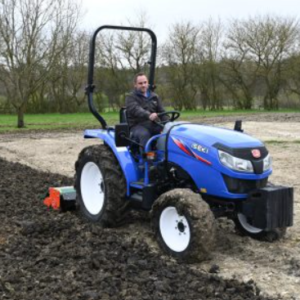 iseki tle compact tractor ireland ploughing