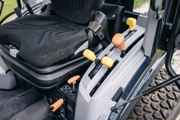 ISEKI TM Compact Tractor Range - Image 23