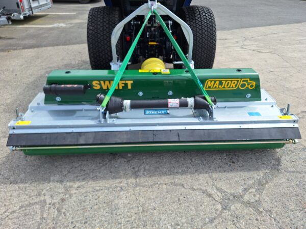 Major Rigid Deck Roller Mower - Image 3