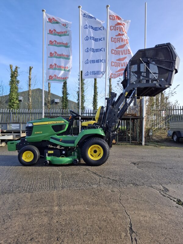 John Deere X950R Ride on Mower SOLD - Image 9