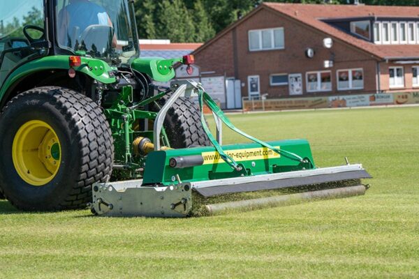 Major Rigid Deck Roller Mower