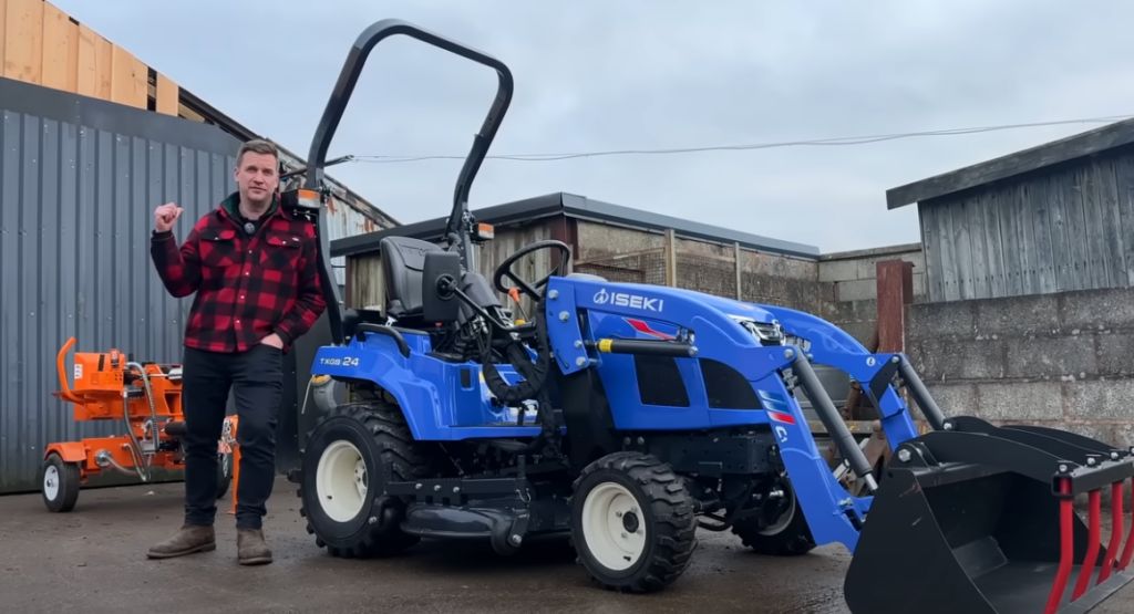 Machinery Nation review the Iseki TXGS24 Sub-Compact Tractor