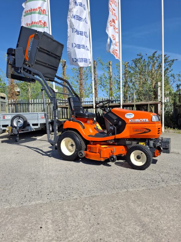 Kubota G21E High Dump Mower