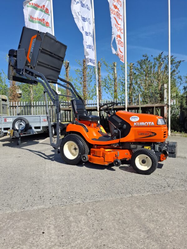 Kubota G21E High Dump Mower - Image 6