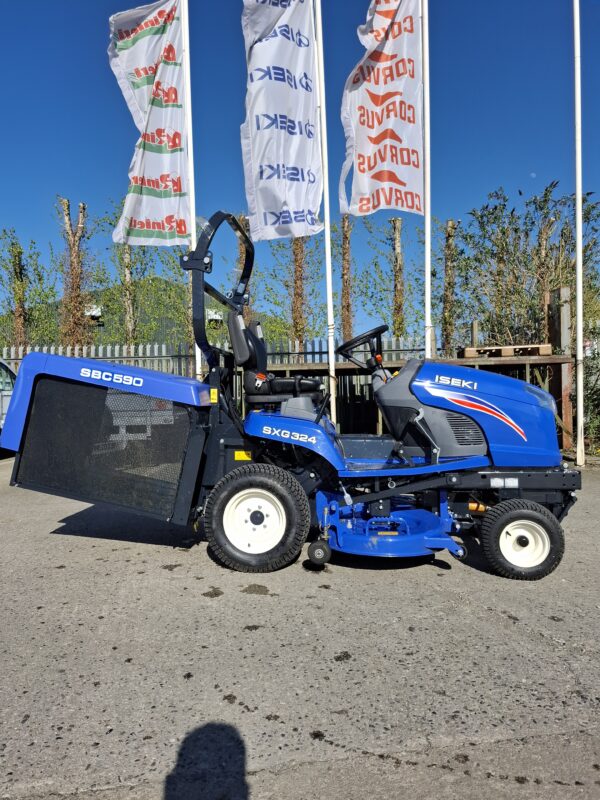 Demo Iseki SXG324 Low Dump Mower - Image 3