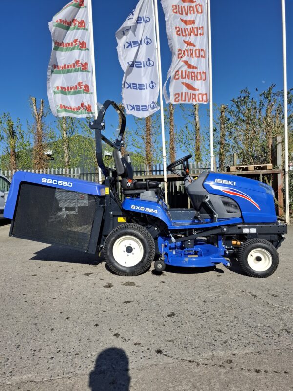 Demo Iseki SXG324 Low Dump Mower - Image 4