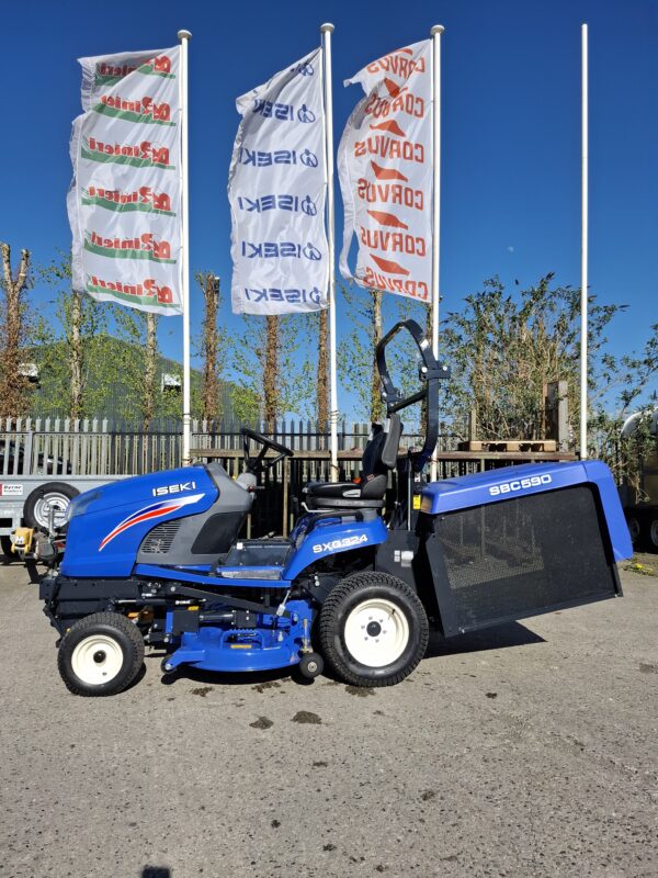 Demo Iseki SXG324 Low Dump Mower - Image 6