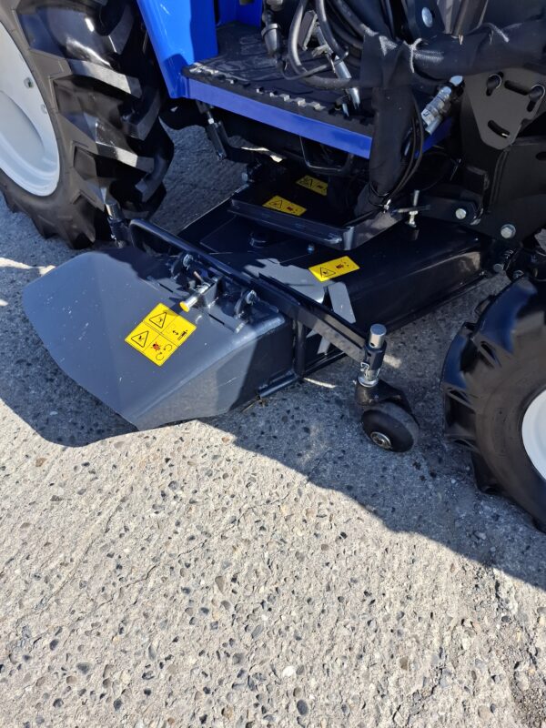 Iseki TM3267 Hydro Compact Tractor & Loader - Image 7