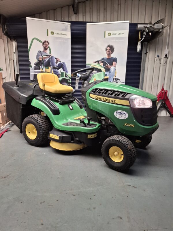 John Deere X116R Mower