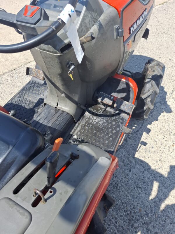 Yanmar AF15 Compact Tractor - Image 13