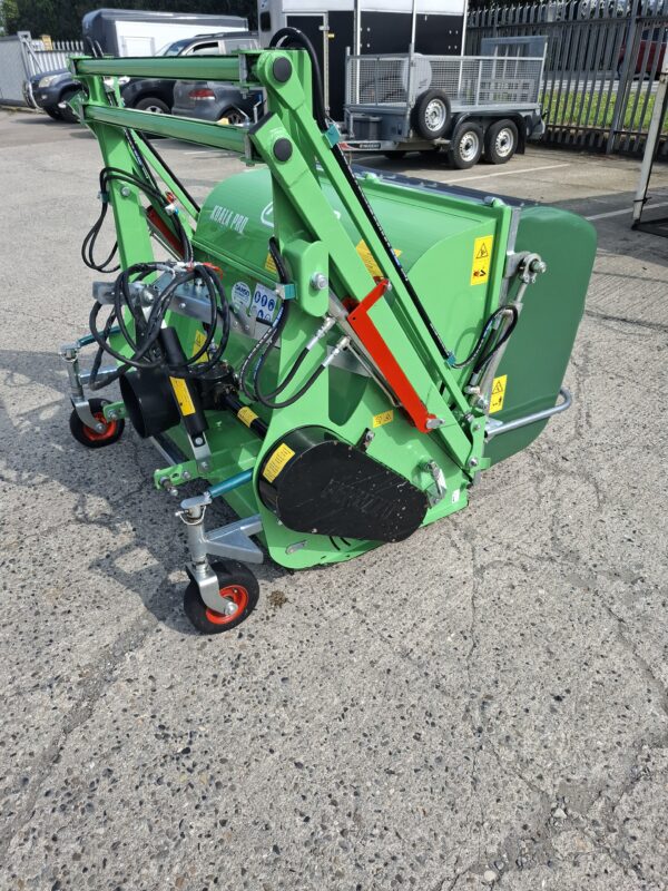 Peruzzo 1200 Flail Collector Mower - Image 4