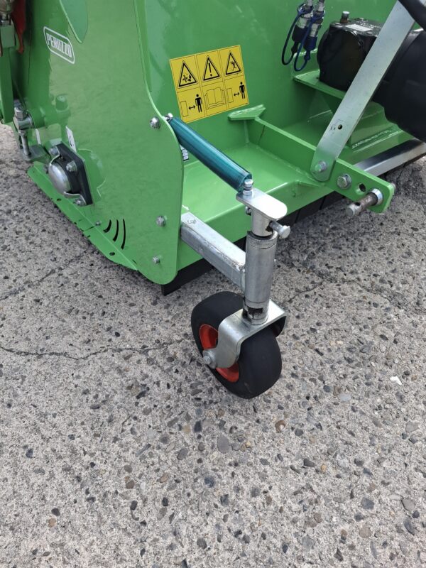 Peruzzo 1200 Flail Collector Mower - Image 9