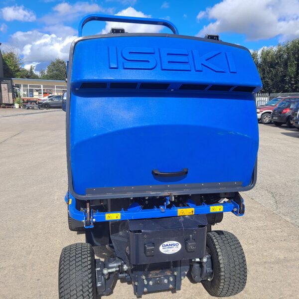 Iseki SF224 Out Front High Dump Collector Mower - Image 7