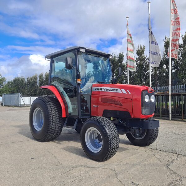 Massey Ferguson 1547 Compact Tractor - Image 7