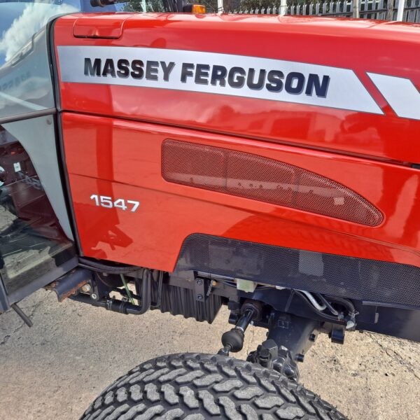 Massey Ferguson 1547 Compact Tractor - Image 13