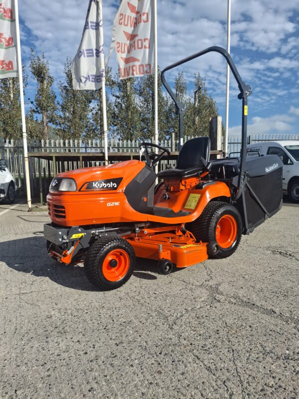 Kubota G21E Low Dump Mower