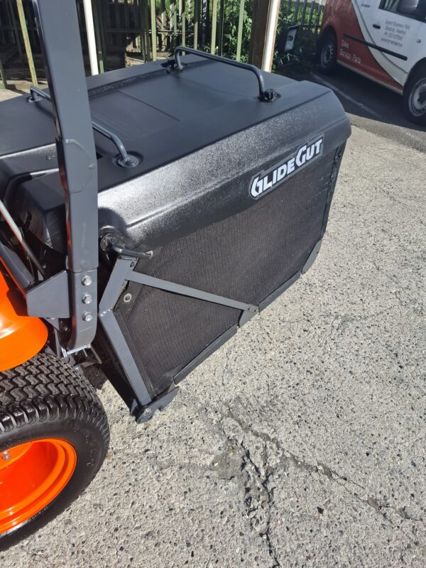 Kubota G21E Low Dump Mower - Image 15