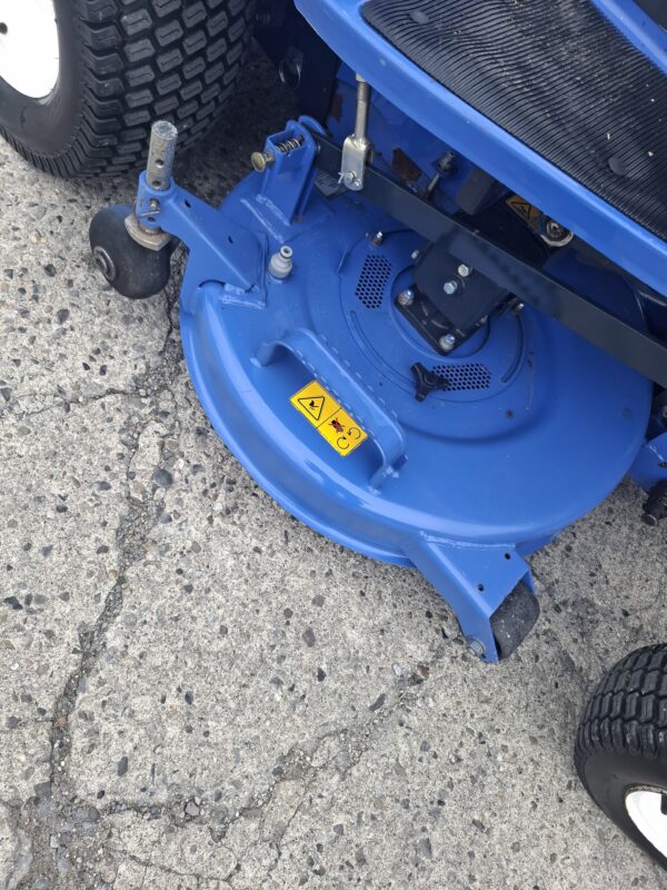 Iseki SXG 323 High Dump Mower - Image 7