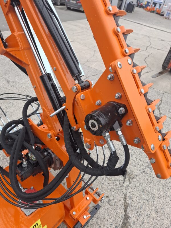 FarmMaster HFSC1300 Used Hedgecutter - Image 10