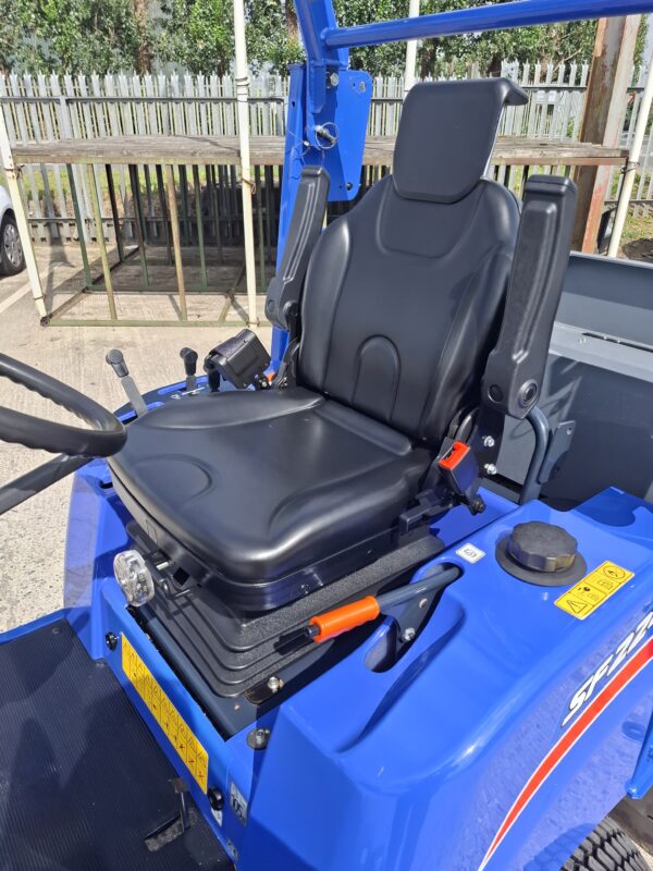 Iseki SF224 Used Out Front Mower With Two Decks - Image 14