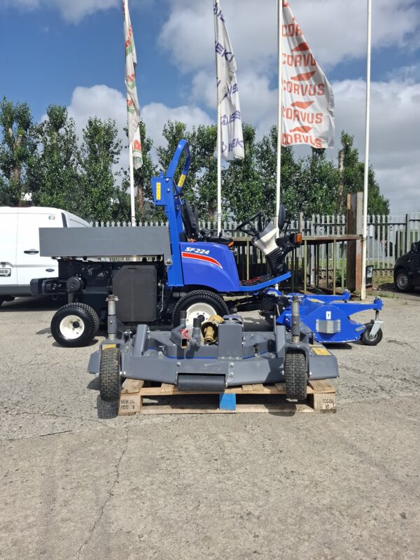 Iseki SF224 Used Out Front Mower With Two Decks - Image 3