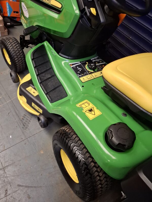 John Deere X350R Mower - Image 5