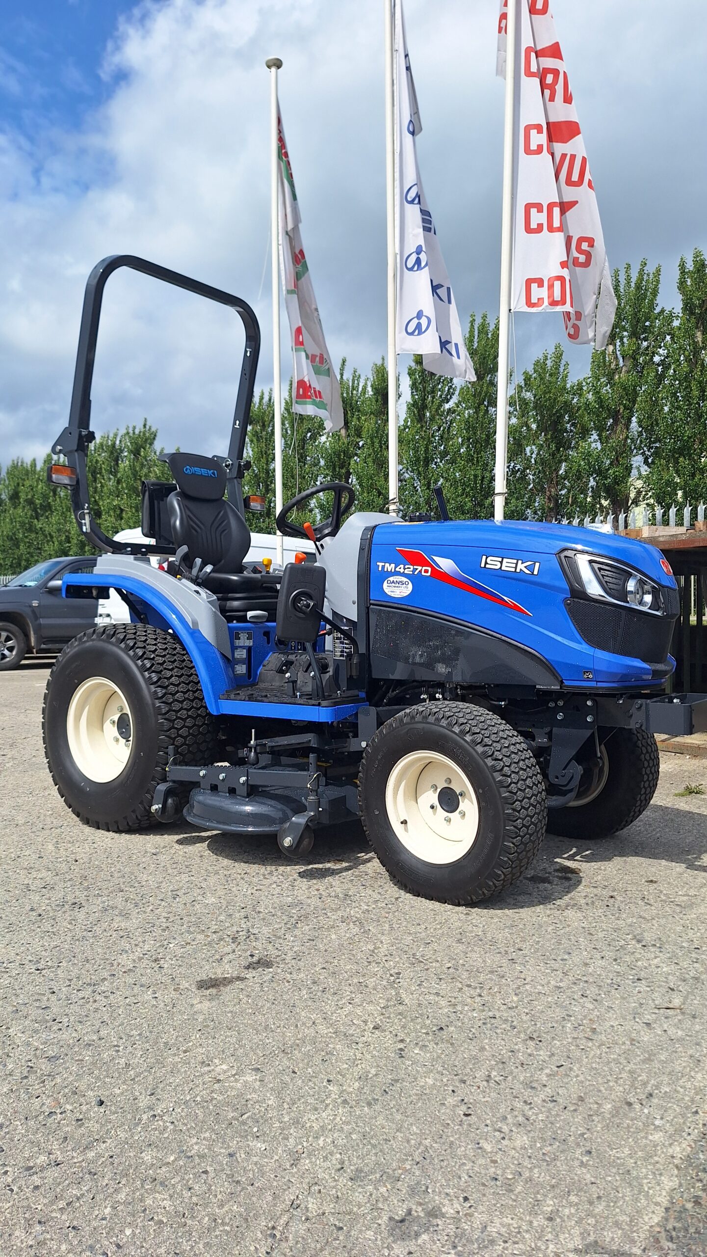 Demo Iseki TM4270 compact tractor