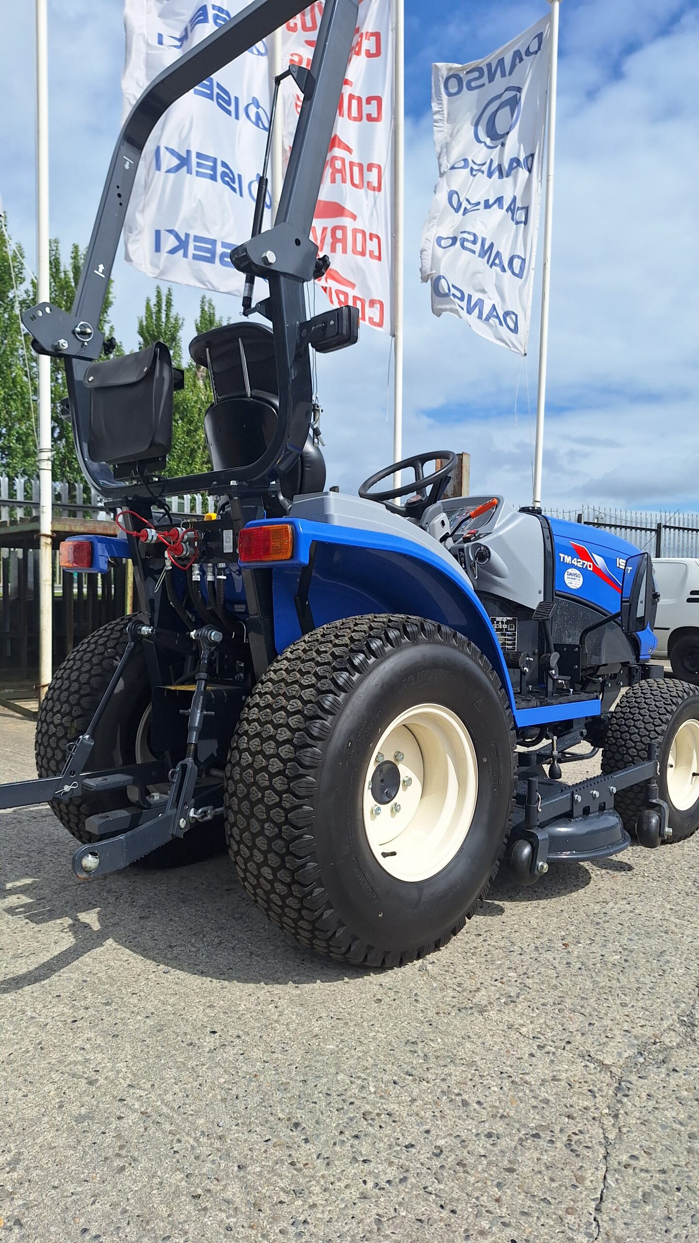 Demo Iseki TM4270 compact tractor - Image 5