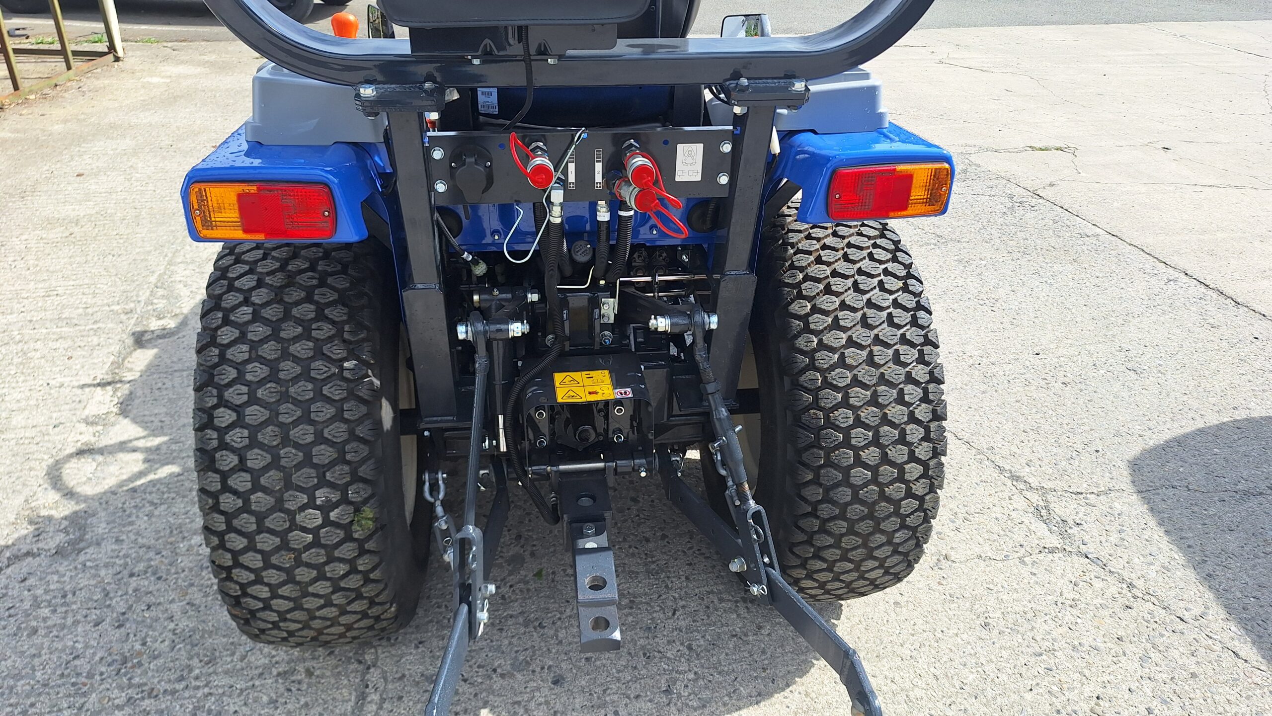Demo Iseki TM4270 compact tractor - Image 6