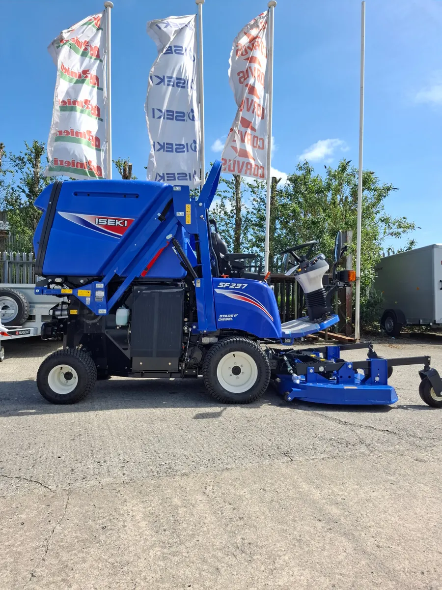 Iseki SF237 Out-Front Mower - Image 5