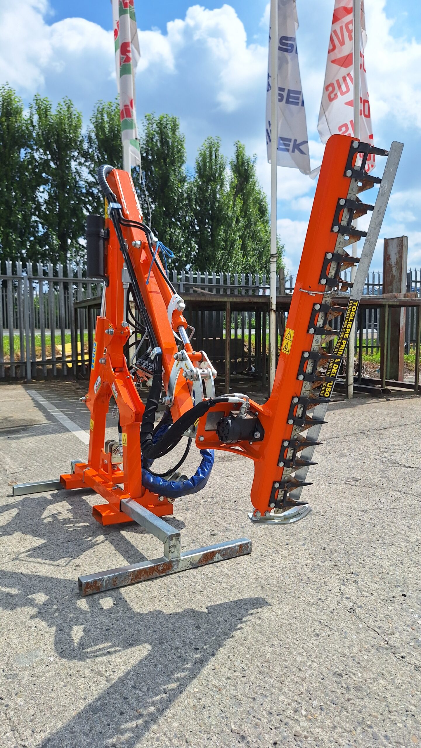 Rinieri BRM 120 finger bar hedge trimmer - Image 4